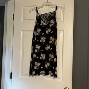 flower patterned lace dress